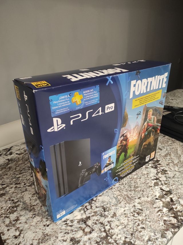 PlayStation 4 PRO + MANDO ORIGINAL