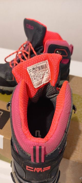 Botas senderismo niña CMP