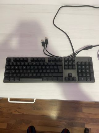 Logitech G413 CARBÓN