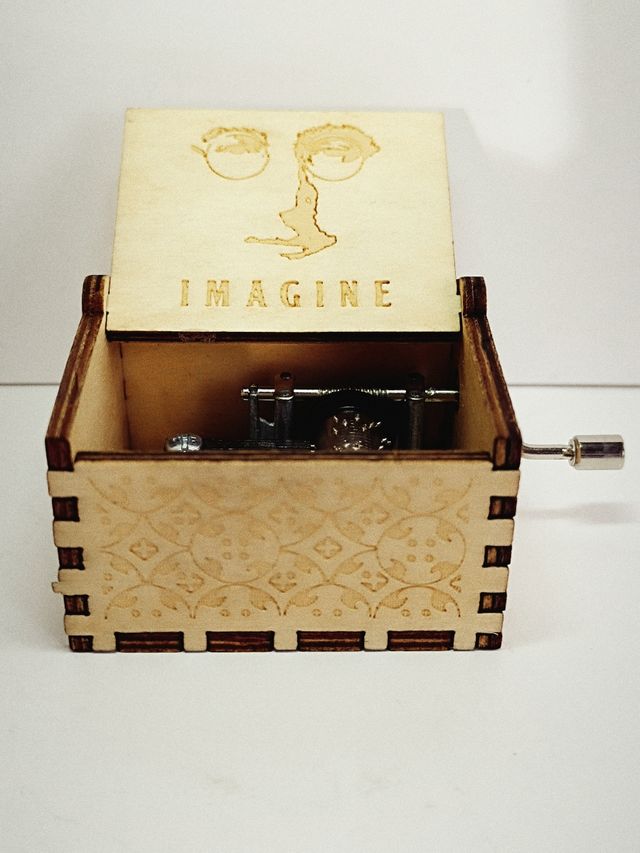 Cajita musical Imagine de John Lennon 
