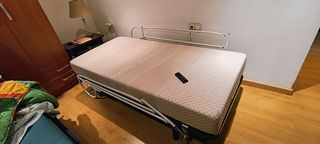 Cama eléctrica articulada