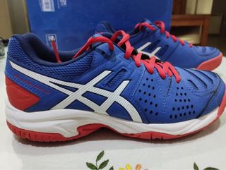 zapatillas de deporte, sirven para jugar padel