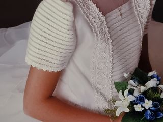 Vestido de primera comunión impecable.