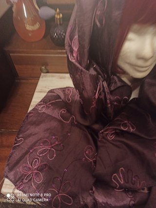 Foulard bordeaux