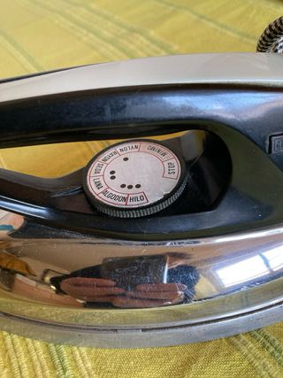 PLANCHA VINTAGE MAGEFESA