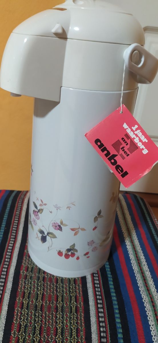 Termo para bebidas calientes y frías 1,9