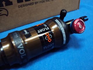 NUEVO. Amortiguador Fox 165x38 FLOAT DPS Evol SV