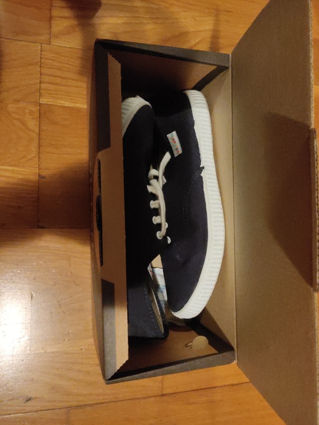 Zapatillas Victoria talla 37-38