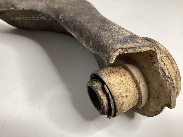 Brazo delantero superior VW T3 251407047B