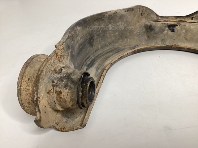Brazo delantero superior VW T3 251407047B