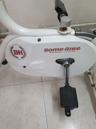 Bicicleta estática retro