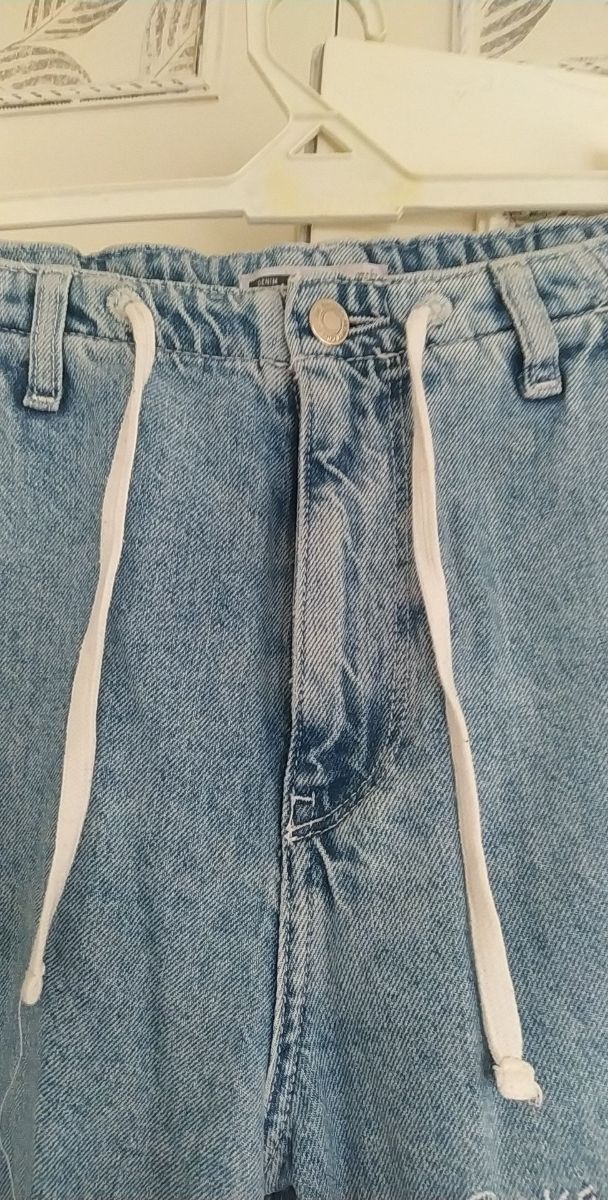 Pantalón vaquero ancho