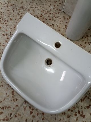 Lavabo roca y pie