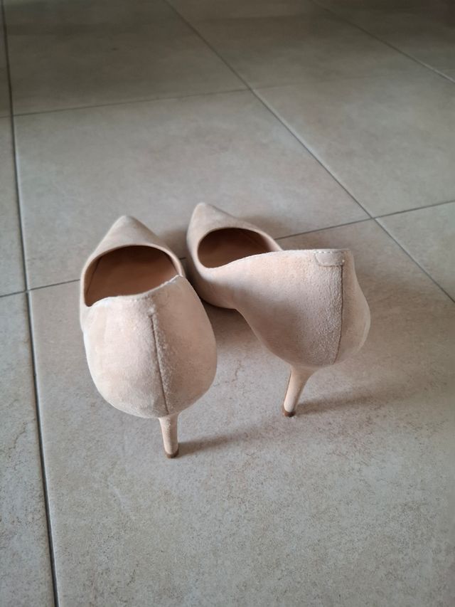scarpe donna in vero camoscio eleganti Aldo