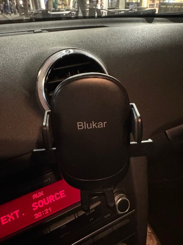 Soporte Móvil Coche como nuevo!!