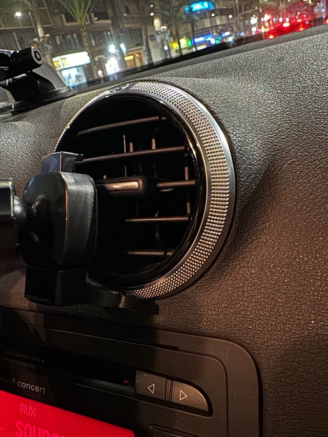 Soporte Móvil Coche como nuevo!!