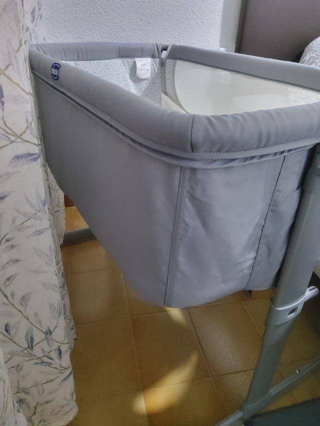 Cuna de colecho chicco.