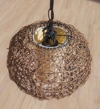 Lámpara colgante mimbre