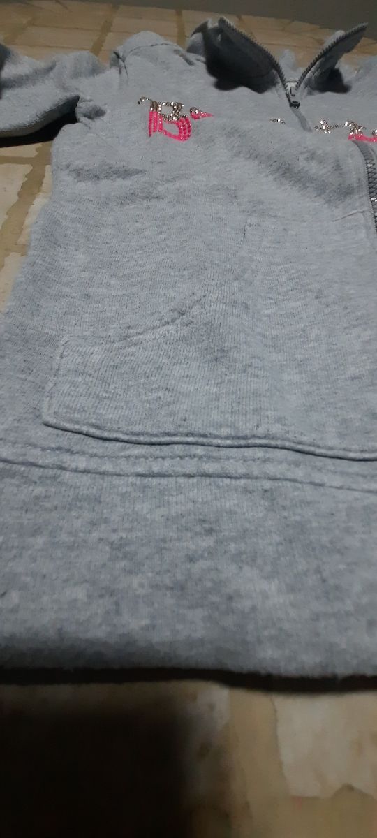 2 felpe Benetton bambina 10-11 anni