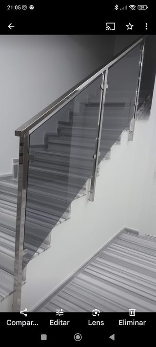 Puertas y pasamanos de acero inoxidable | A medida