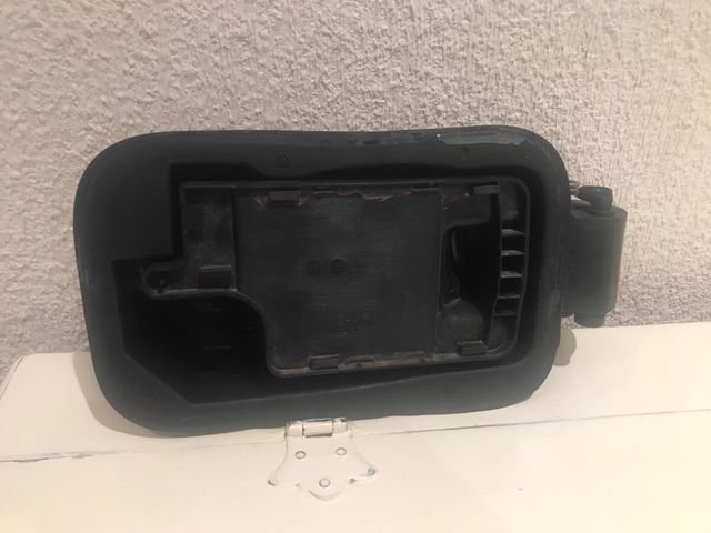 Tapa Combustible Mercedes W212 