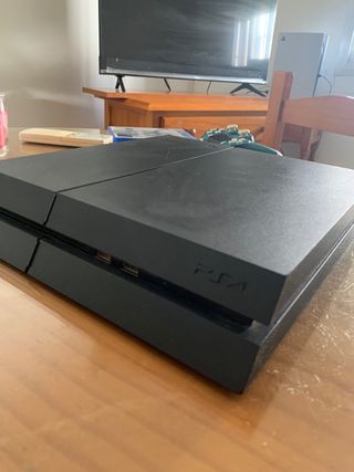 PlayStation 4 Slim 1TB (Juegos + Mando)