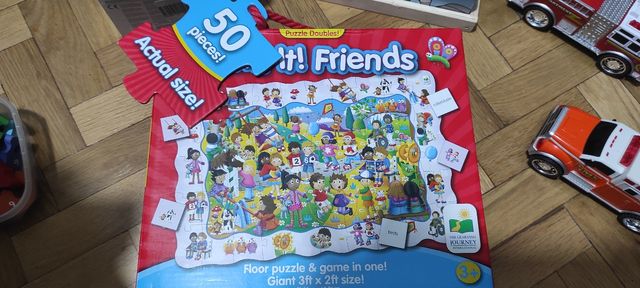 Puzzle XXL con juego en inglés.