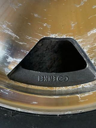 Llanta trasera de 13” para Suzuki Burgman AN250