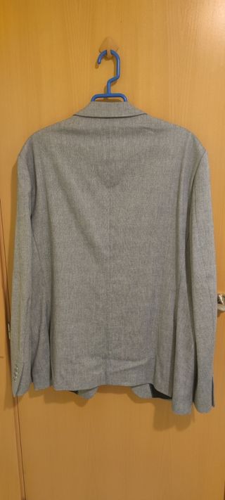 Chaqueta - marca: Zara - Talla 56