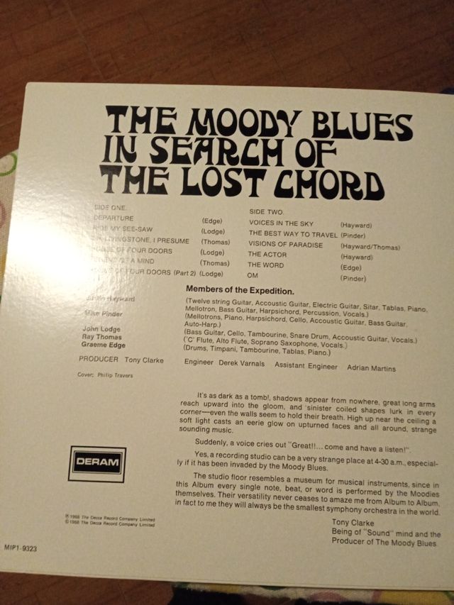 The moody blues , in search of the Lost chord