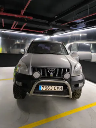 Toyota Land Cruiser 2004