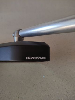 ESPEJOS DE MOTO UNIVERSALES MARCA RIZOMA