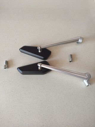 ESPEJOS DE MOTO UNIVERSALES MARCA RIZOMA