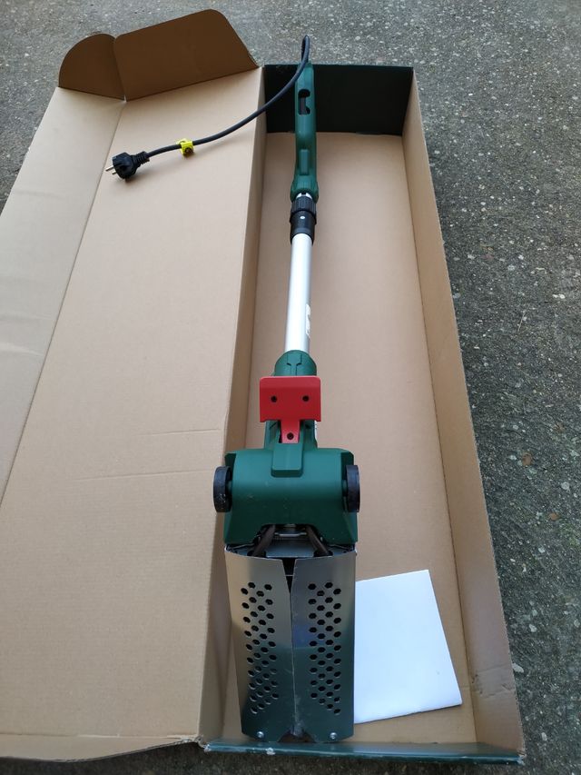 Bruciatore termico per foglie