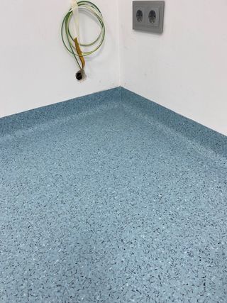 Suelo viniloco para clinicas