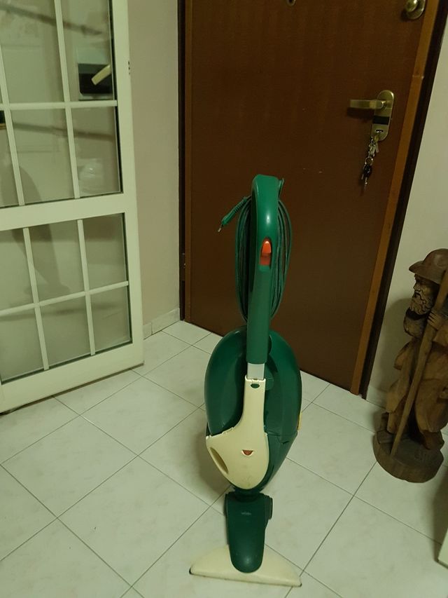 Folletto vorwerk modello 135