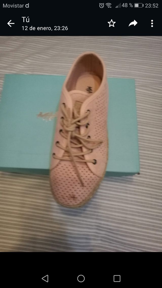 Zapatillas con plataforma de cañamo.