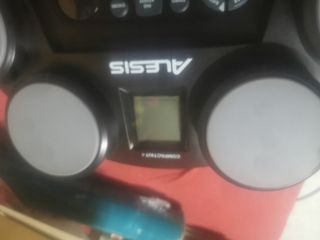 BATERIA DIGITAL DE SOBREMESA ALESIS COMPACKIT 4