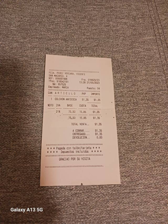 Colchón antiescaras con compresor marca Cymam