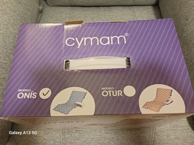 Colchón antiescaras con compresor marca Cymam