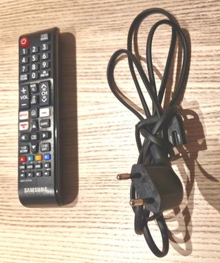 TV LED 32'' SAMSUNG modelo UE32T4305AEXXC