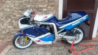 Suzuki Gsxr 750 del 89