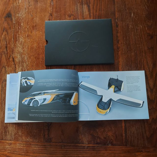 Aeromobil auto volante