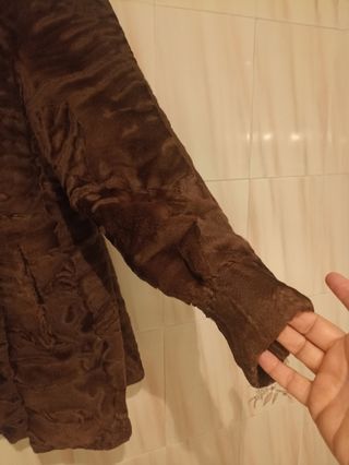 Chaqueta de astracán marrón