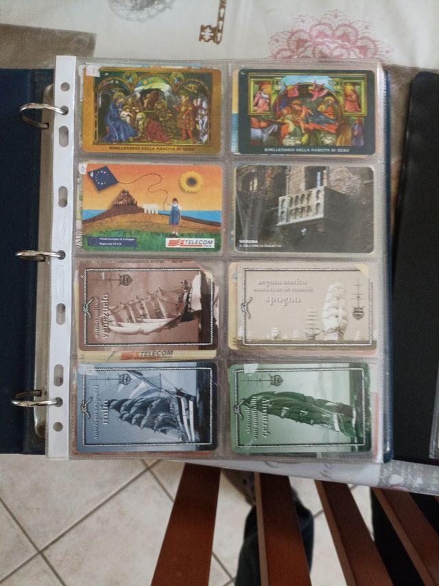 Collezione intera schede telefoniche 650