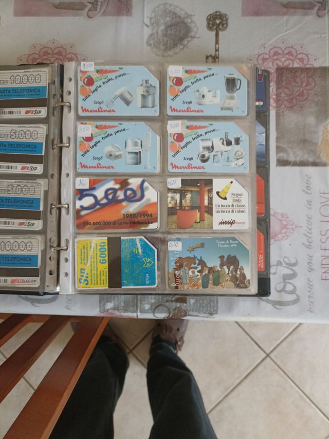 Collezione intera schede telefoniche 650