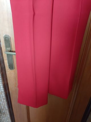Traje chaqueta pantalón rojo