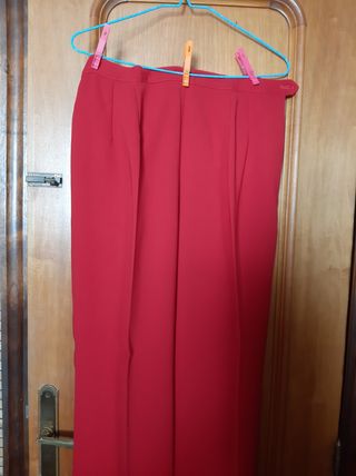 Traje chaqueta pantalón rojo