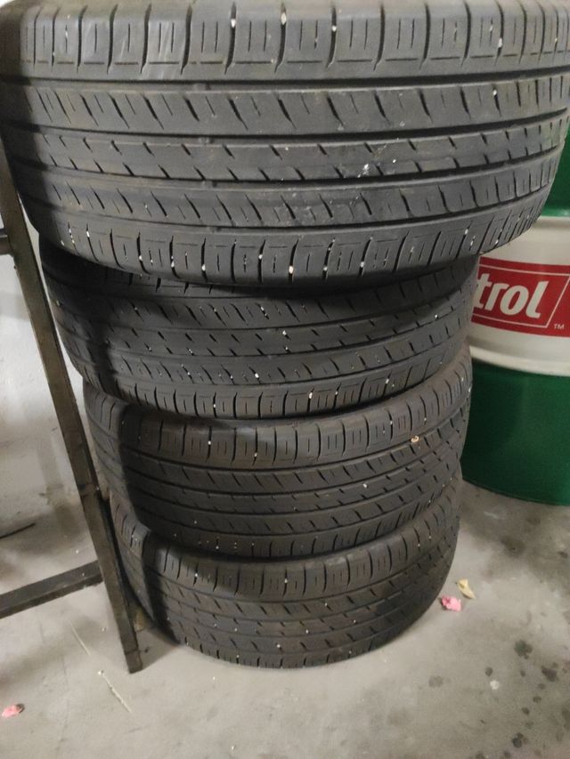 Neumáticos Dunlop Enasaver EC300