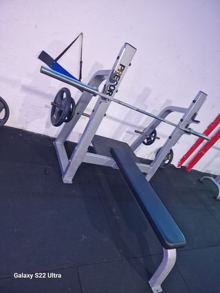 MÁQUINAS DE GIMNASIO